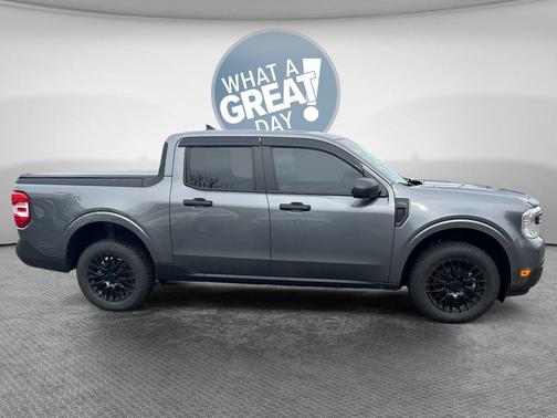 2023 Ford Maverick XL