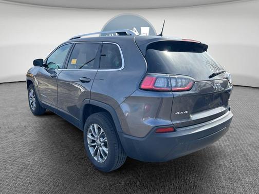 Granite Crystal Clearcoat Metallic 2019 Jeep Cherokee Latitude Plus