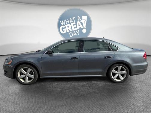 2014 Volkswagen Passat Wolfsburg Ed