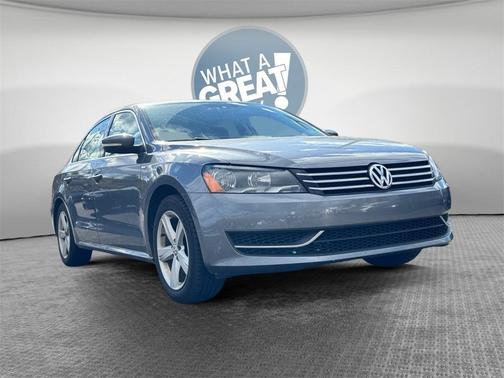 2014 Volkswagen Passat Wolfsburg Ed