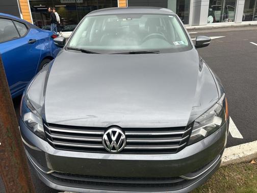 2014 Volkswagen Passat 