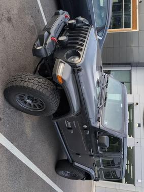 Granite Crystal Clearcoat Metallic 2022 Jeep Wrangler Unlimited Sahara