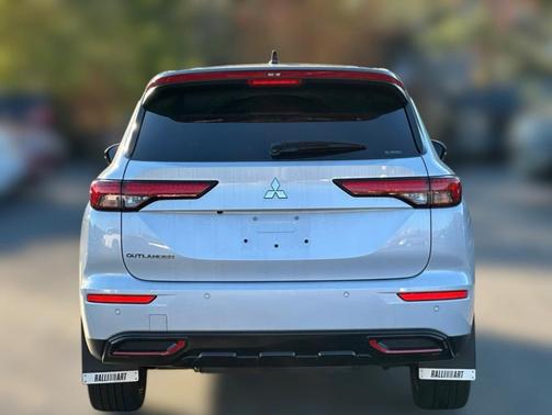 2023 Mitsubishi Outlander Ralliart