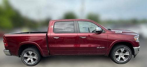 2022 RAM 1500 Laramie Crew Cab 4x4 57' Box