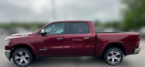 2022 RAM 1500 Laramie Crew Cab 4x4 57' Box