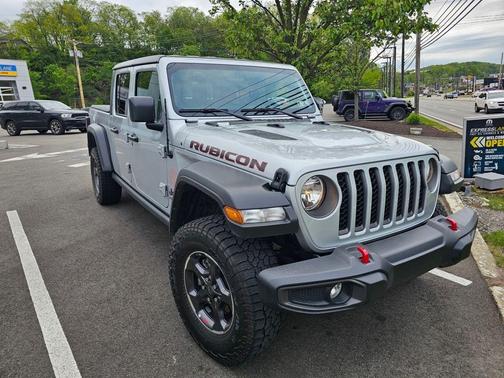 Silver Zynith Clearcoat 2023 Jeep Gladiator Rubicon
