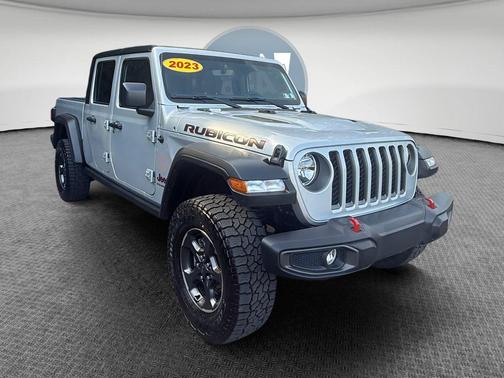 Silver Zynith Clearcoat 2023 Jeep Gladiator Rubicon