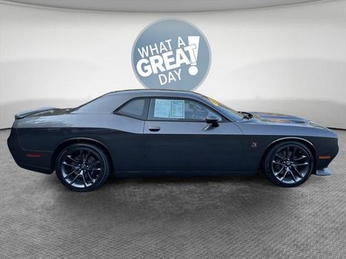 2022 Dodge Challenger R/T Scat Pack