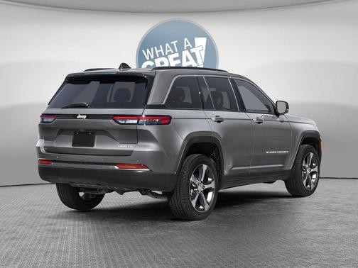 Metallic 2026 Jeep Grand Cherokee Limited