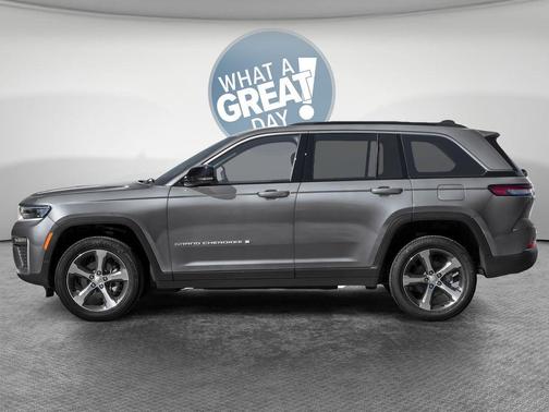 Metallic 2026 Jeep Grand Cherokee Limited