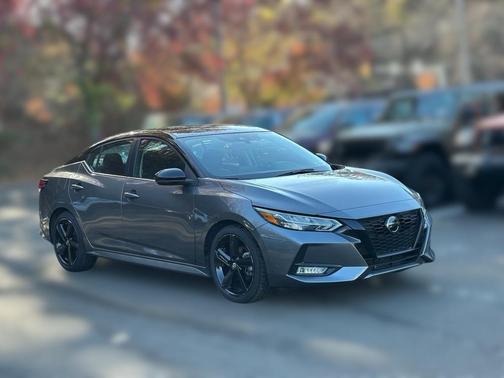 2022 Nissan Sentra SR