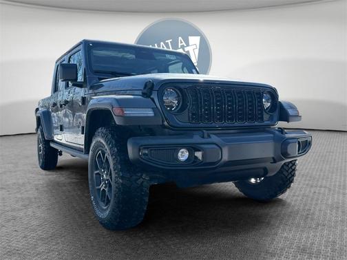 2026 Jeep Gladiator Sport