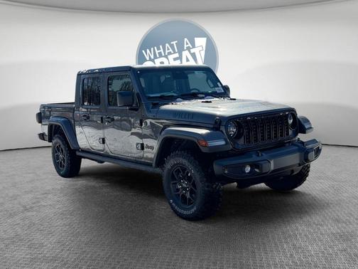 2026 Jeep Gladiator Sport