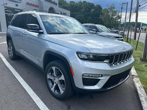 Silver Zynith 2023 Jeep Grand Cherokee 4xe Base