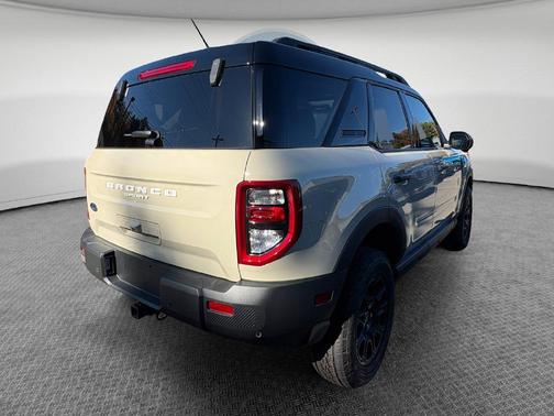 Desert Sand 2025 Ford Bronco Sport Badlands