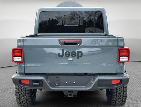 2025 Jeep Gladiator Sport