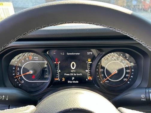 2026 Jeep Gladiator Sport