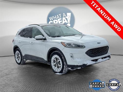 2022 Ford Escape Titanium