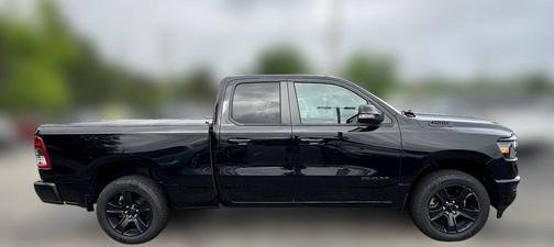 2021 RAM 1500 Big Horn Quad Cab 4x4 64' Box