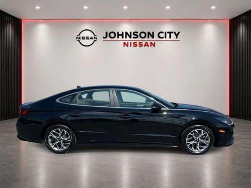 Onyx Black 2023 Hyundai SONATA SEL