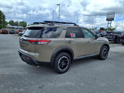 2025 Nissan Pathfinder Rock Creek