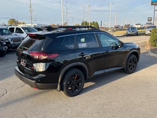 2025 Nissan Rogue Rock Creek