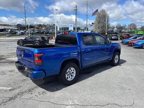 2024 Nissan Frontier SV