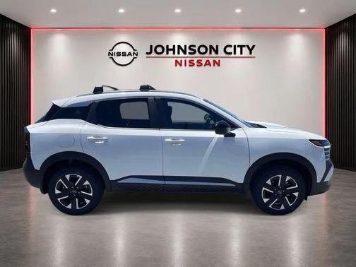 Fresh Powder 2026 Nissan Kicks SV