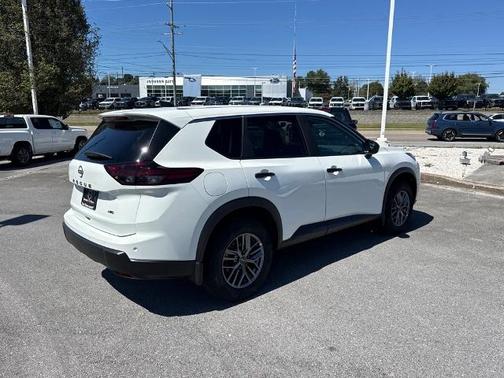 2025 Nissan Rogue S