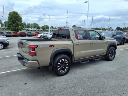 2024 Nissan Frontier PRO-4X
