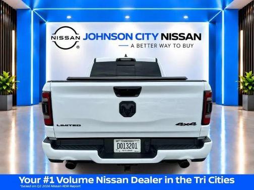 Bright White Clearcoat 2024 RAM 1500 Limited