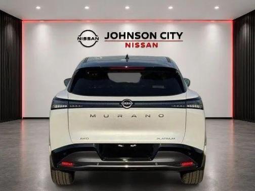 Everest White Pearl Tricoat/Super Black 2026 Nissan Murano Platinum
