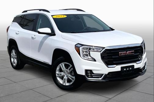Summit White 2023 GMC Terrain SLE