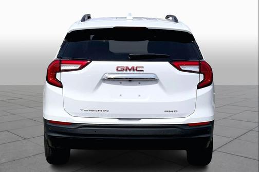 Summit White 2023 GMC Terrain SLE