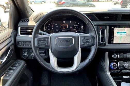 2022 GMC Yukon XL Denali