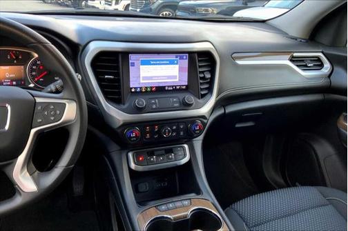 2022 GMC Acadia AWD SLE