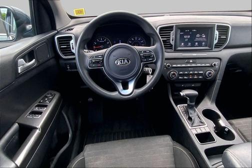 Pacific Blue 2019 Kia Sportage LX