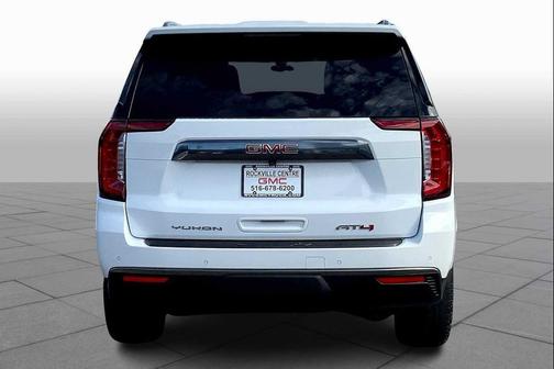 2023 GMC Yukon 4WD AT4