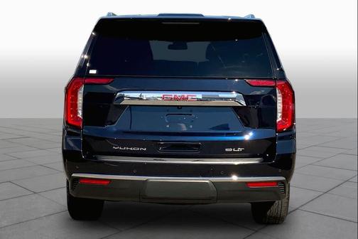 Midnight Blue Metallic 2024 GMC Yukon XL SLT