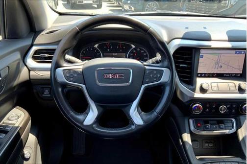 2021 GMC Acadia AWD SLT