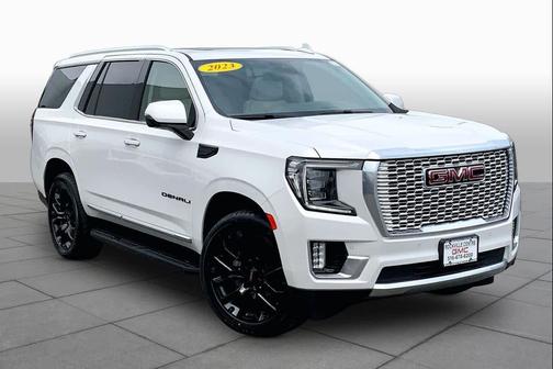 White Frost Tricoat 2023 GMC Yukon Denali
