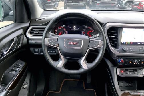 2023 GMC Acadia AWD AT4