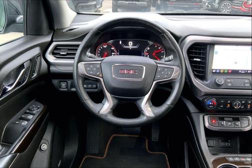 2023 GMC Acadia AWD AT4