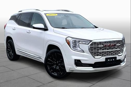 2023 GMC Terrain Denali
