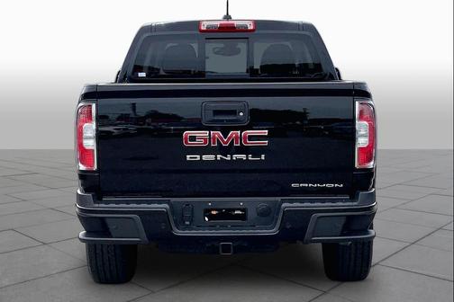 Onyx Black 2022 GMC Canyon Denali