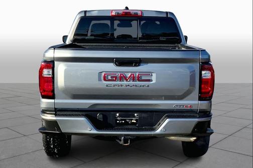 2023 GMC Canyon AT4