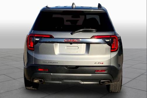 Sterling Metallic 2023 GMC Acadia AWD AT4