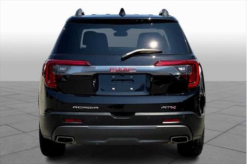 2022 GMC Acadia AWD AT4