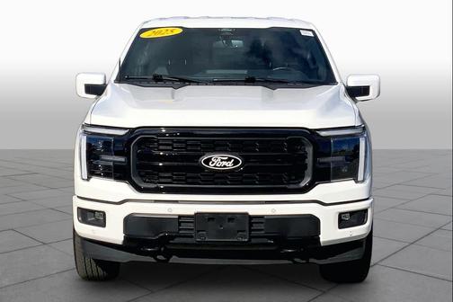 Star White Metallic Tri-Coat 2025 Ford F-150 Lariat