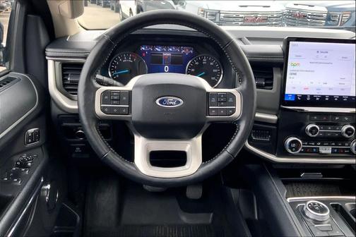 2023 Ford Expedition XLT